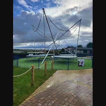Exotic 3-Bed Caravan At Newquay Holiday Parkヴィラ エクステリア 写真