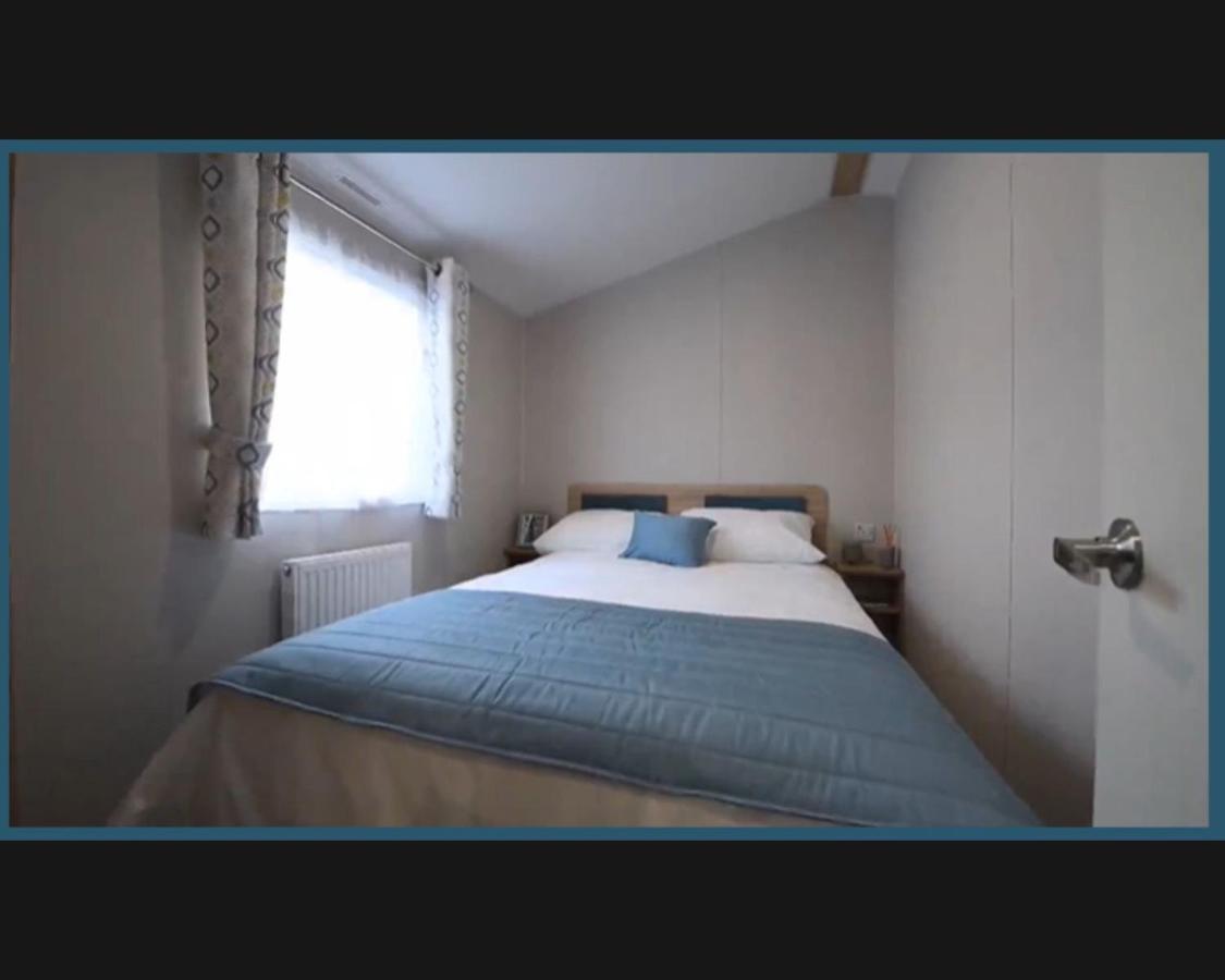 Exotic 3-Bed Caravan At Newquay Holiday Parkヴィラ エクステリア 写真