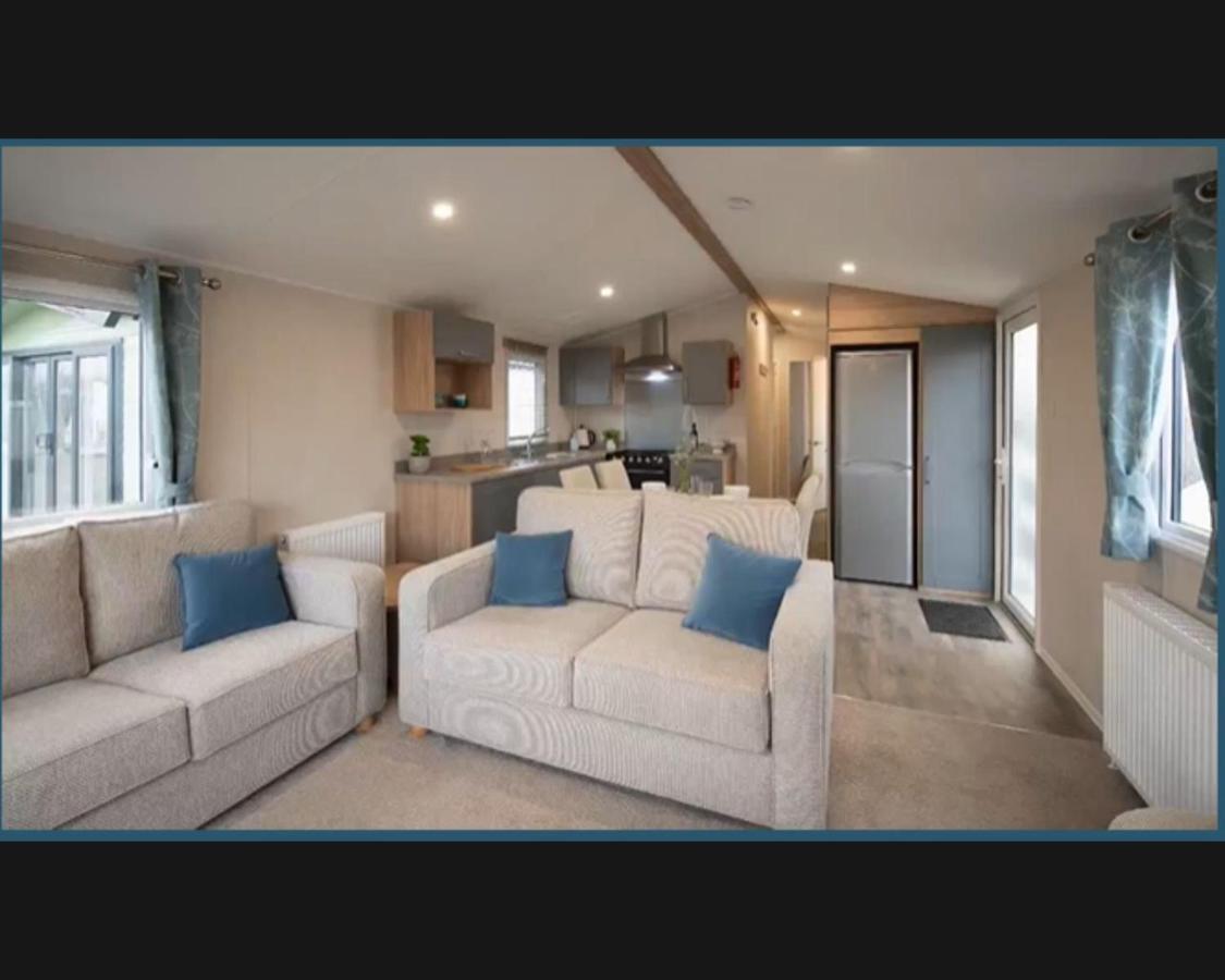 Exotic 3-Bed Caravan At Newquay Holiday Parkヴィラ エクステリア 写真
