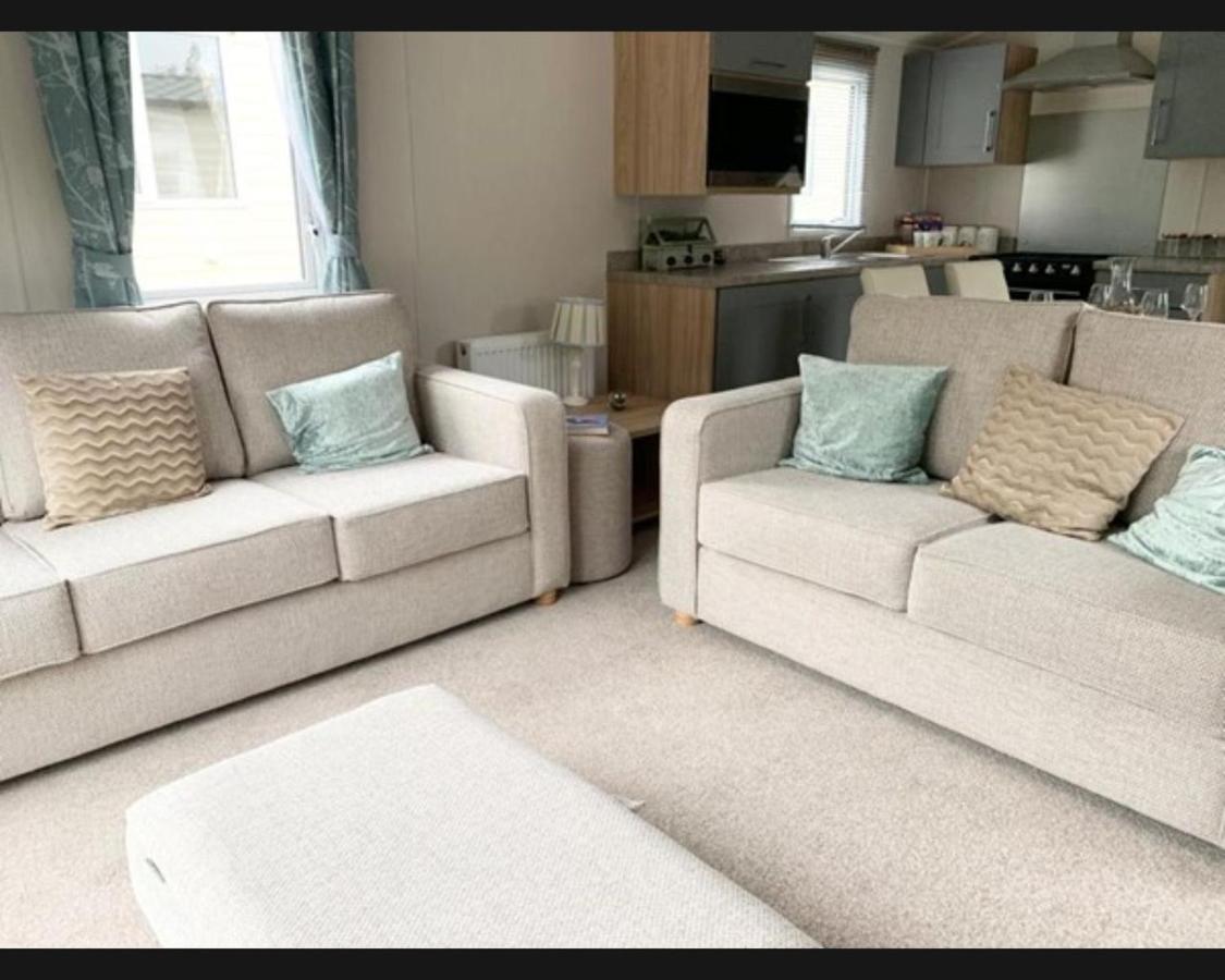 Exotic 3-Bed Caravan At Newquay Holiday Parkヴィラ エクステリア 写真
