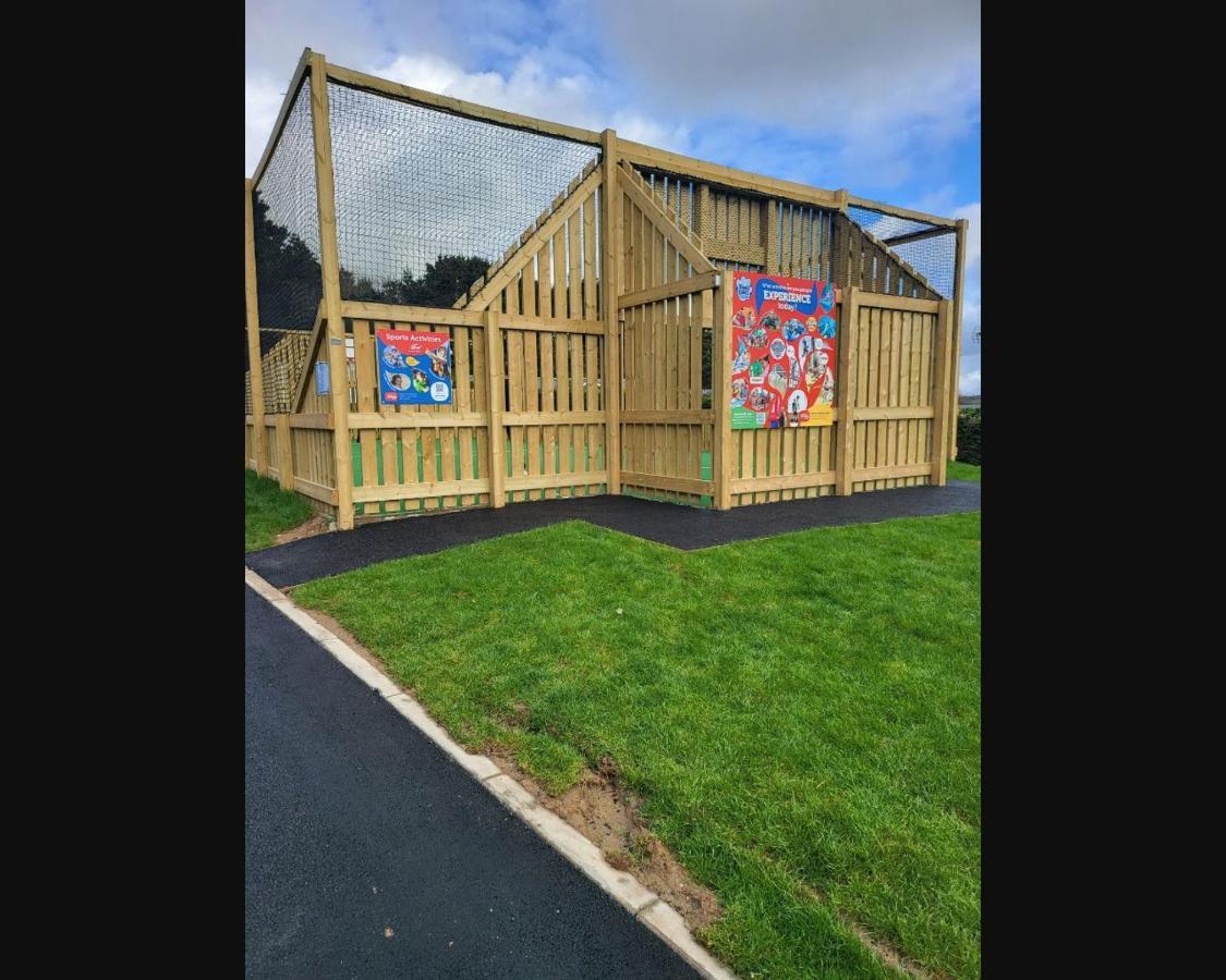 Exotic 3-Bed Caravan At Newquay Holiday Parkヴィラ エクステリア 写真