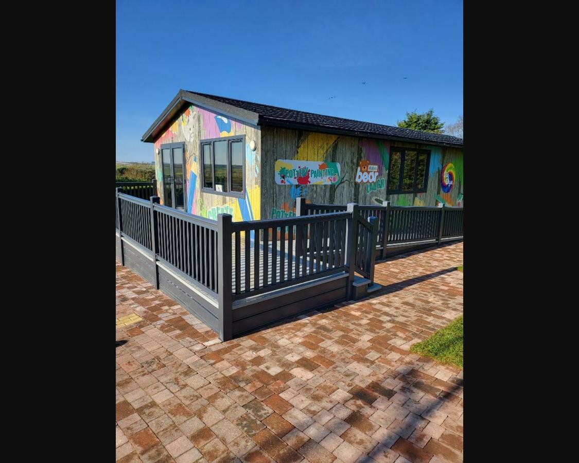 Exotic 3-Bed Caravan At Newquay Holiday Parkヴィラ エクステリア 写真