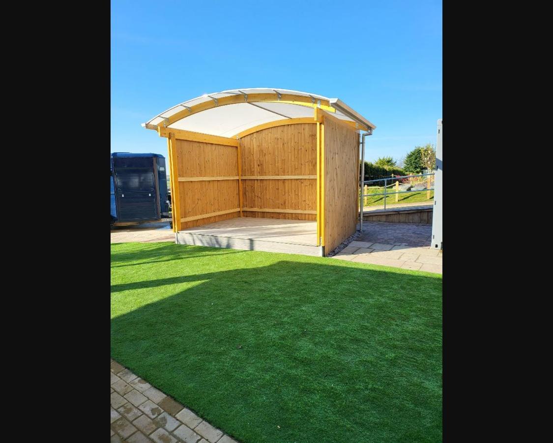 Exotic 3-Bed Caravan At Newquay Holiday Parkヴィラ エクステリア 写真